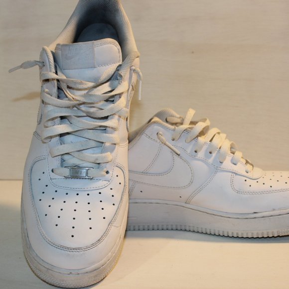 size 8.5 air force 1